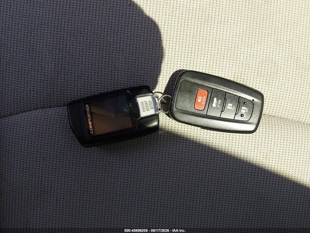 Продажа на аукционе авто 2021 Toyota Corolla Le, vin: JTDVPMAE9MJ119605, номер лота: 45896208