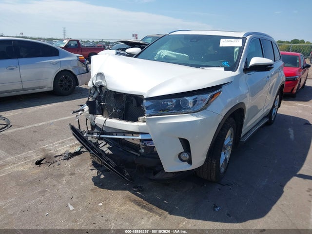 2018 Toyota Highlander Limited მანქანა იყიდება აუქციონზე, vin: 5TDYZRFH3JS250213, აუქციონის ნომერი: 45896257