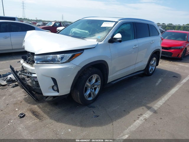2018 Toyota Highlander Limited მანქანა იყიდება აუქციონზე, vin: 5TDYZRFH3JS250213, აუქციონის ნომერი: 45896257