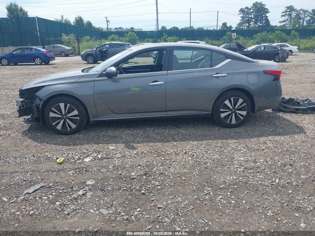 Продаж на аукціоні авто 2022 Nissan Altima Sl Intelligent Awd, vin: 1N4BL4EW9NN304075, номер лоту: 45896299