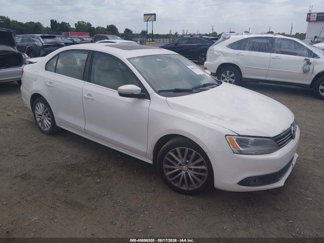 2011 Volkswagen Jetta 2.5l Sel მანქანა იყიდება აუქციონზე, vin: 3VWLX7AJ8BM359344, აუქციონის ნომერი: 45896300