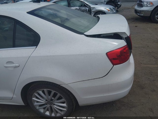 2011 Volkswagen Jetta 2.5l Sel მანქანა იყიდება აუქციონზე, vin: 3VWLX7AJ8BM359344, აუქციონის ნომერი: 45896300