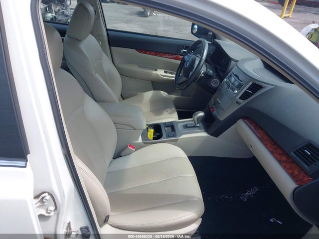 45896328 :رقم المزاد ، 4S3BMBK67B3238701 vin ، 2011 Subaru Legacy 2.5i Limited مزاد بيع