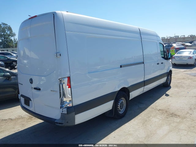 Mercedes-Benz Sprinter 2500 High Roof 4-cyl Diesel 2023 W1Y4KDHY6PT137381 Image 4