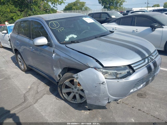 Aukcja sprzedaży 2014 Mitsubishi Outlander Es, vin: JA4AD2A36EZ013300, numer aukcji: 45896411