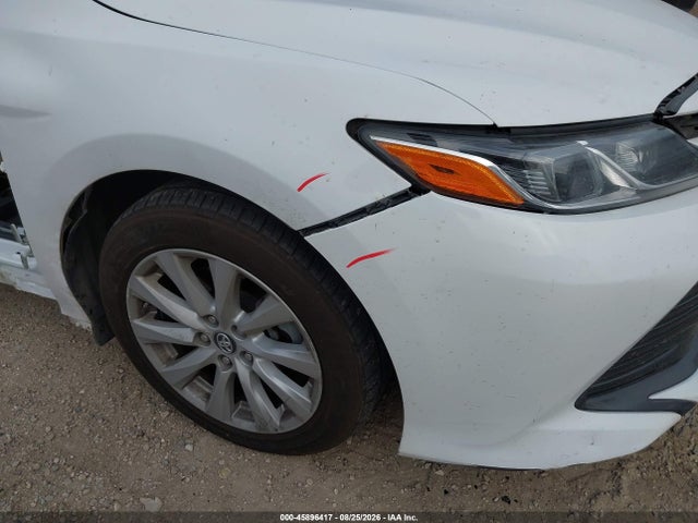 Aukcja sprzedaży 2018 Toyota Camry Le, vin: 4T1B11HK9JU055523, numer aukcji: 45896417