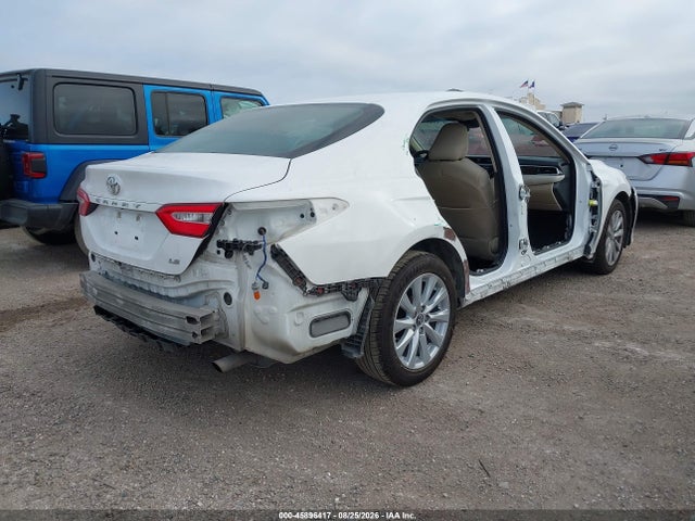 Aukcja sprzedaży 2018 Toyota Camry Le, vin: 4T1B11HK9JU055523, numer aukcji: 45896417