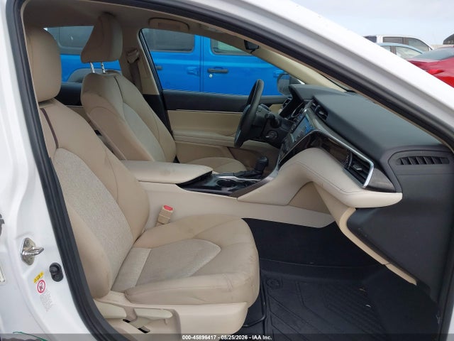 Aukcja sprzedaży 2018 Toyota Camry Le, vin: 4T1B11HK9JU055523, numer aukcji: 45896417