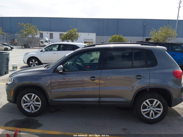Aukcja sprzedaży 2016 Volkswagen Tiguan S, vin: WVGAV7AX6GW585017, numer aukcji: 45896429