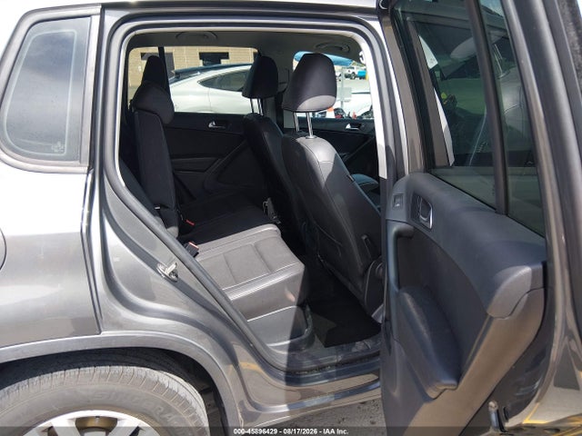 Aukcja sprzedaży 2016 Volkswagen Tiguan S, vin: WVGAV7AX6GW585017, numer aukcji: 45896429