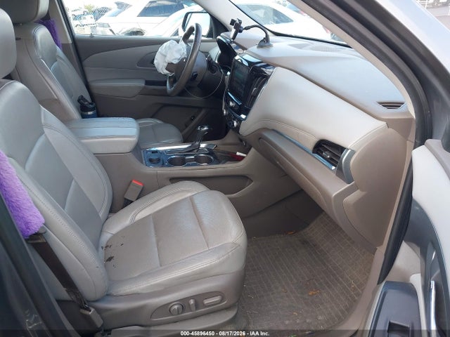2018 Chevrolet Traverse Premier მანქანა იყიდება აუქციონზე, vin: 1GNEVJKW6JJ212032, აუქციონის ნომერი: 45896450