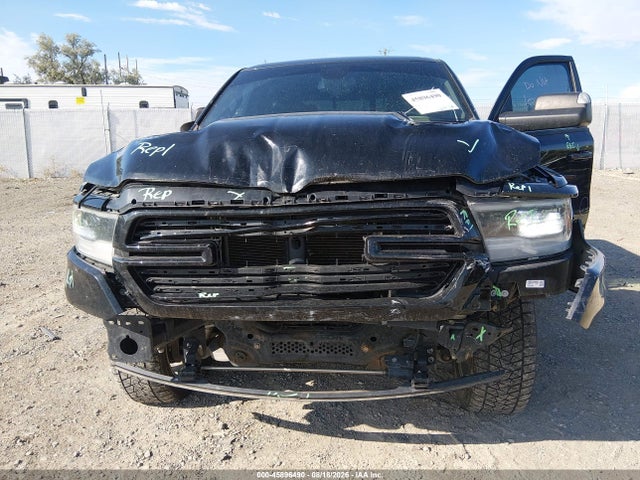 45896490 :رقم المزاد ، 1C6SRFRT2KN586230 vin ، 2019 Ram 1500 Laramie  4x4 6'4 Box مزاد بيع