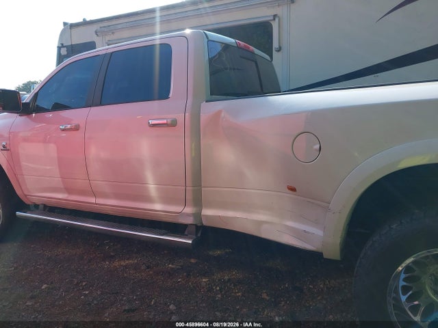 45896604 :رقم المزاد ، 3C63RRJLXJG292177 vin ، 2018 Ram 3500 مزاد بيع