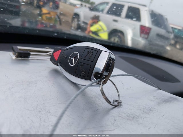 45896622 :رقم المزاد ، 55SWF4KB0HU219616 vin ، 2017 Mercedes-benz C 300 4matic مزاد بيع