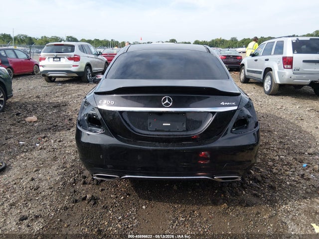 45896622 :رقم المزاد ، 55SWF4KB0HU219616 vin ، 2017 Mercedes-benz C 300 4matic مزاد بيع
