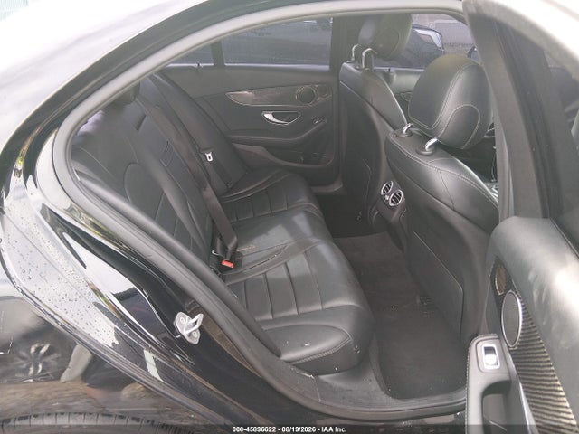 45896622 :رقم المزاد ، 55SWF4KB0HU219616 vin ، 2017 Mercedes-benz C 300 4matic مزاد بيع
