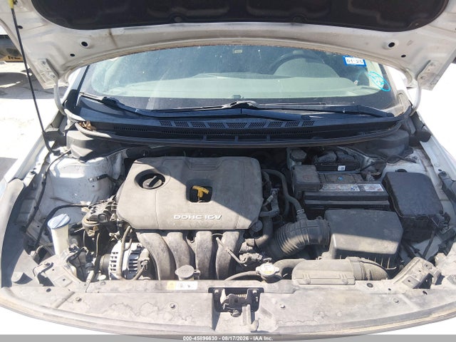45896630 :رقم المزاد ، 3KPFL4A7XHE102266 vin ، 2017 Kia Forte Lx مزاد بيع