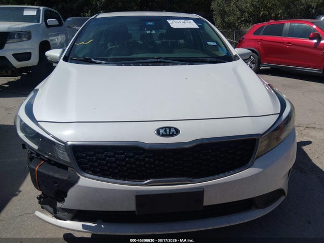 45896630 :رقم المزاد ، 3KPFL4A7XHE102266 vin ، 2017 Kia Forte Lx مزاد بيع