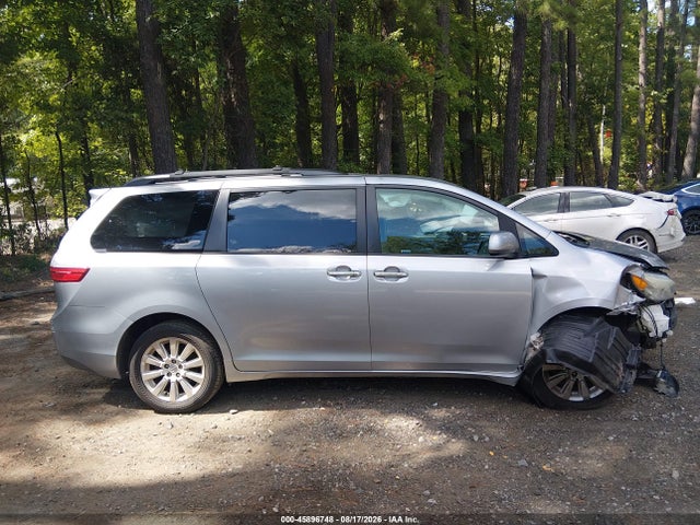 45896748 :رقم المزاد ، 5TDDK3DC4FS096769 vin ، 2015 Toyota Sienna Xle 7 Passenger مزاد بيع