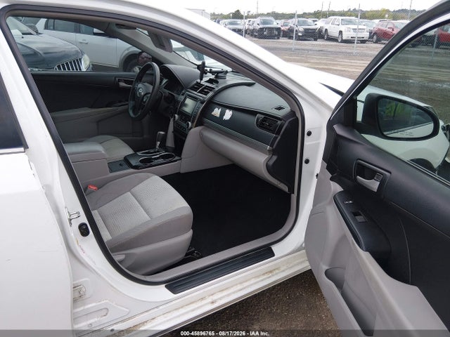 Продаж на аукціоні авто 2014 Toyota Camry Le, vin: 4T4BF1FK4ER399552, номер лоту: 45896765