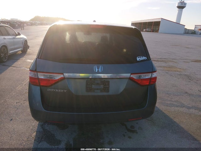 45896770 :رقم المزاد ، 5FNRL5H62BB073881 vin ، 2011 Honda Odyssey Ex-l مزاد بيع