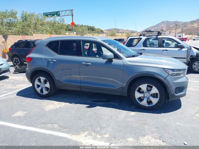 YV4AC2HK7M2604519 Volvo Xc40 T4 Momentum