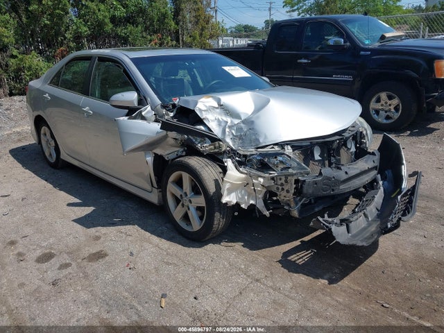 2013 Toyota Camry Se მანქანა იყიდება აუქციონზე, vin: 4T1BF1FKXDU267646, აუქციონის ნომერი: 45896797