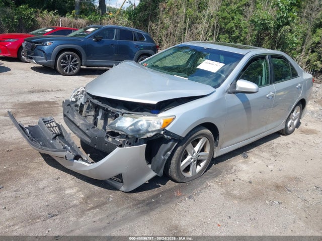 2013 Toyota Camry Se მანქანა იყიდება აუქციონზე, vin: 4T1BF1FKXDU267646, აუქციონის ნომერი: 45896797