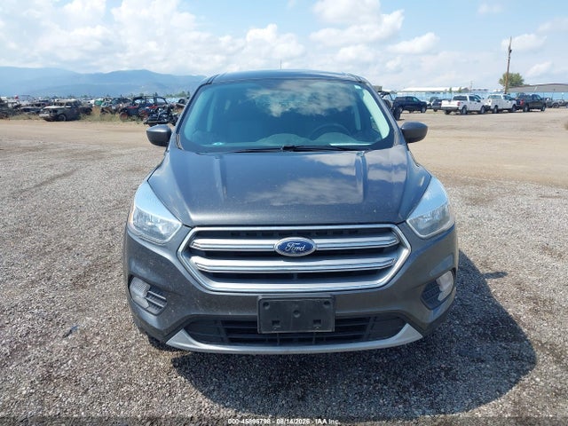Продаж на аукціоні авто 2017 Ford Escape Se, vin: 1FMCU9GD0HUE18539, номер лоту: 45896798