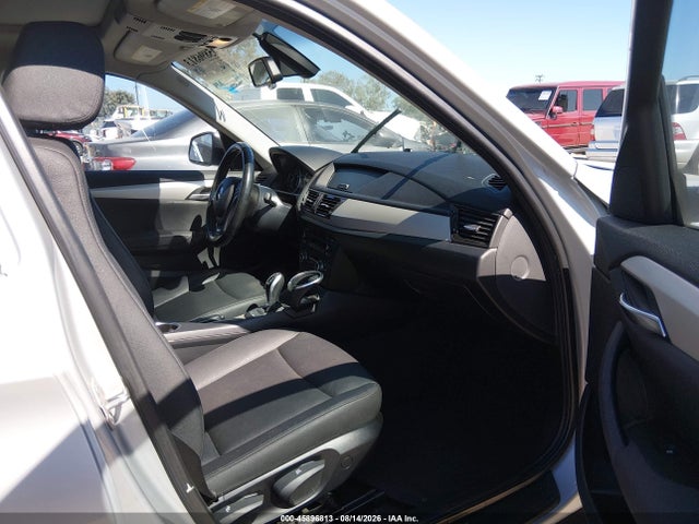 Продажа на аукционе авто 2013 Bmw X1 Sdrive28i, vin: WBAVM1C54DVW43383, номер лота: 45896813