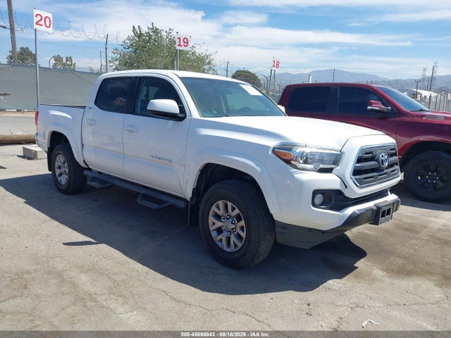 Auction sale of the 2017 Toyota Tacoma Sr5, vin: 5TFAX5GN6HX084228, lot number: 45896843