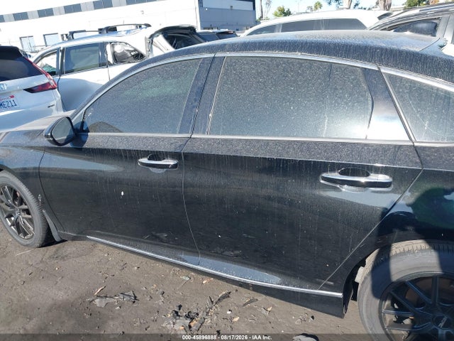 Honda Accord Touring 2018 1HGCV1F98JA103125 Image 14