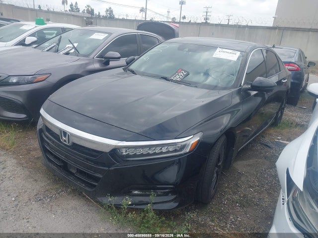 Honda Accord Touring 2018 1HGCV1F98JA103125 Image 2