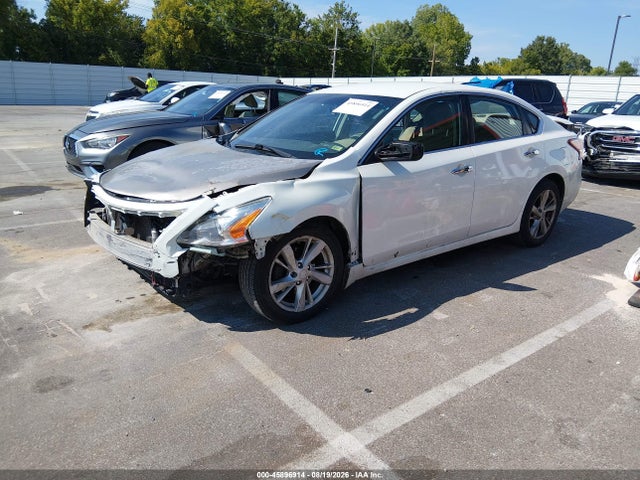 2015 Nissan Altima 2.5 Sv მანქანა იყიდება აუქციონზე, vin: 1N4AL3AP7FC221259, აუქციონის ნომერი: 45896914