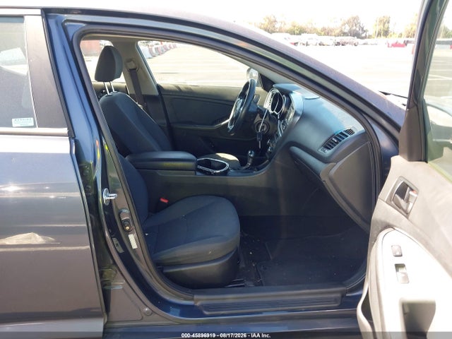 KIA Optima Lx 2015 KNAGM4A72F5602994 Image 5