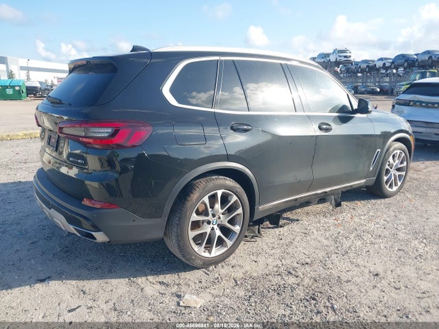 45896941 :رقم المزاد ، 5UXCR4C02N9M01511 vin ، 2022 Bmw X5 Sdrive40i مزاد بيع