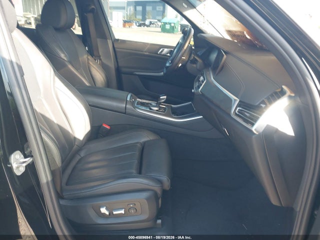 45896941 :رقم المزاد ، 5UXCR4C02N9M01511 vin ، 2022 Bmw X5 Sdrive40i مزاد بيع