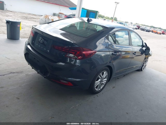 2020 Hyundai Elantra Value Edition მანქანა იყიდება აუქციონზე, vin: 5NPD84LF7LH555214, აუქციონის ნომერი: 45896944