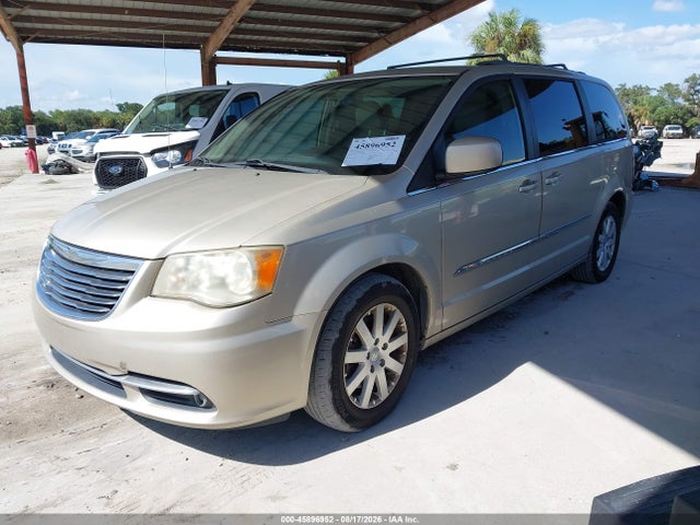 2013 Chrysler Town & Country Touring მანქანა იყიდება აუქციონზე, vin: 2C4RC1BG4DR737499, აუქციონის ნომერი: 45896952