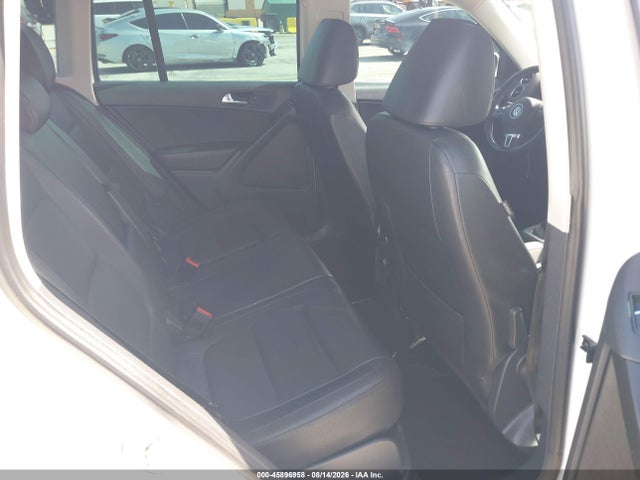 Продажа на аукционе авто 2012 Volkswagen Tiguan Se, vin: WVGAV7AXXCW608440, номер лота: 45896958