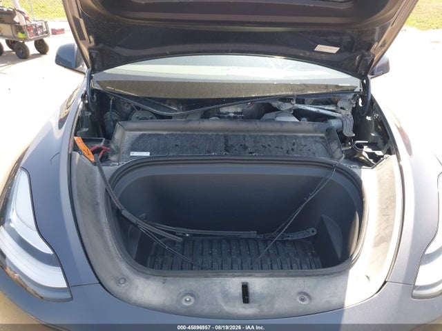 Продажа на аукционе авто 2023 Tesla Model Y Awd/long Range Dual Motor All-wheel Drive, vin: 7SAYGDEE1PA032302, номер лота: 45896957