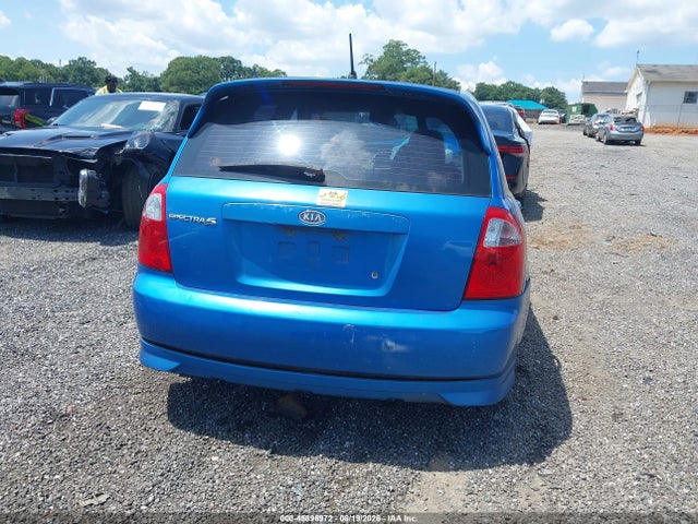 Продаж на аукціоні авто 2005 Kia Spectra5, vin: KNAFE161855087381, номер лоту: 45896972