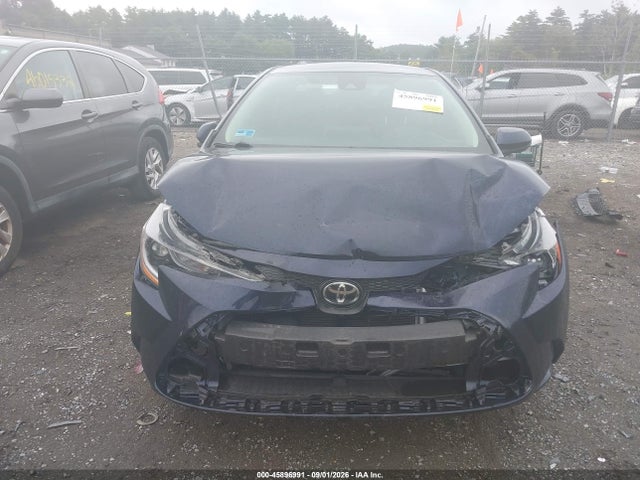 45896991 :رقم المزاد ، JTDEPMAE9MJ165208 vin ، 2021 Toyota Corolla Le مزاد بيع
