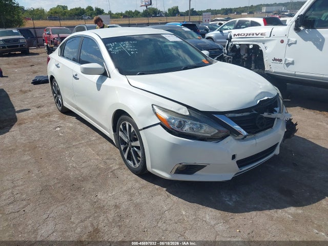Aukcja sprzedaży 2017 Nissan Altima 2.5 Sr, vin: 1N4AL3AP1HC160249, numer aukcji: 45897032