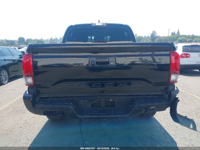 3TMCZ5AN5JM187504 Toyota Tacoma Trd Off Road