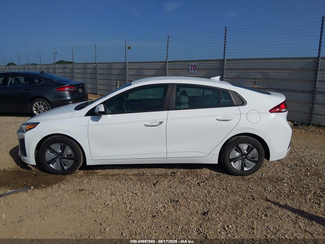 45897040 :رقم المزاد ، KMHC65LC6MU247774 vin ، 2021 Hyundai Ioniq Hybrid Blue مزاد بيع