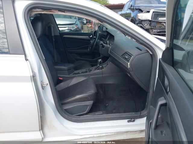 Auction sale of the 2019 Volkswagen Jetta 1.4t R-line/1.4t S/1.4t Se, vin: 3VWC57BU8KM007413, lot number: 45897046