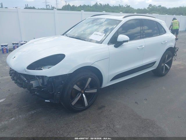 Porsche Macan T 2023 WP1AA2A52PLB16508 Image 2