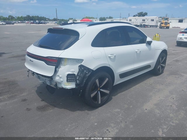 Porsche Macan T 2023 WP1AA2A52PLB16508 Image 4