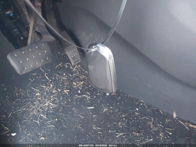 45897120 :رقم المزاد ، 1GNERGKW3JJ171091 vin ، 2018 Chevrolet Traverse Lt Cloth مزاد بيع